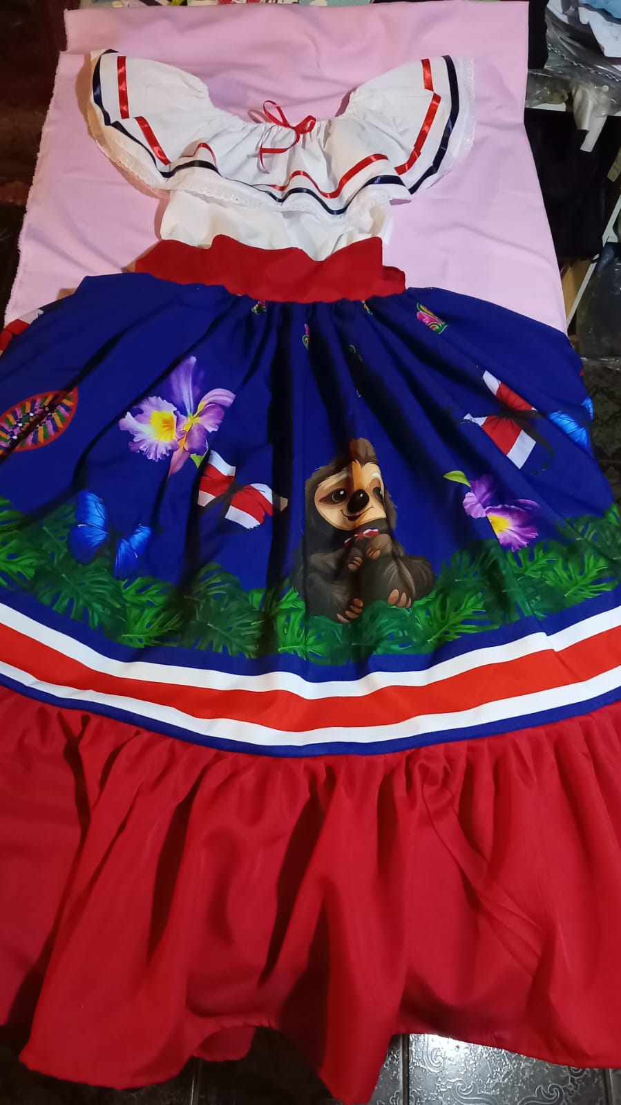 Traje Tipico Campesina Perezoso